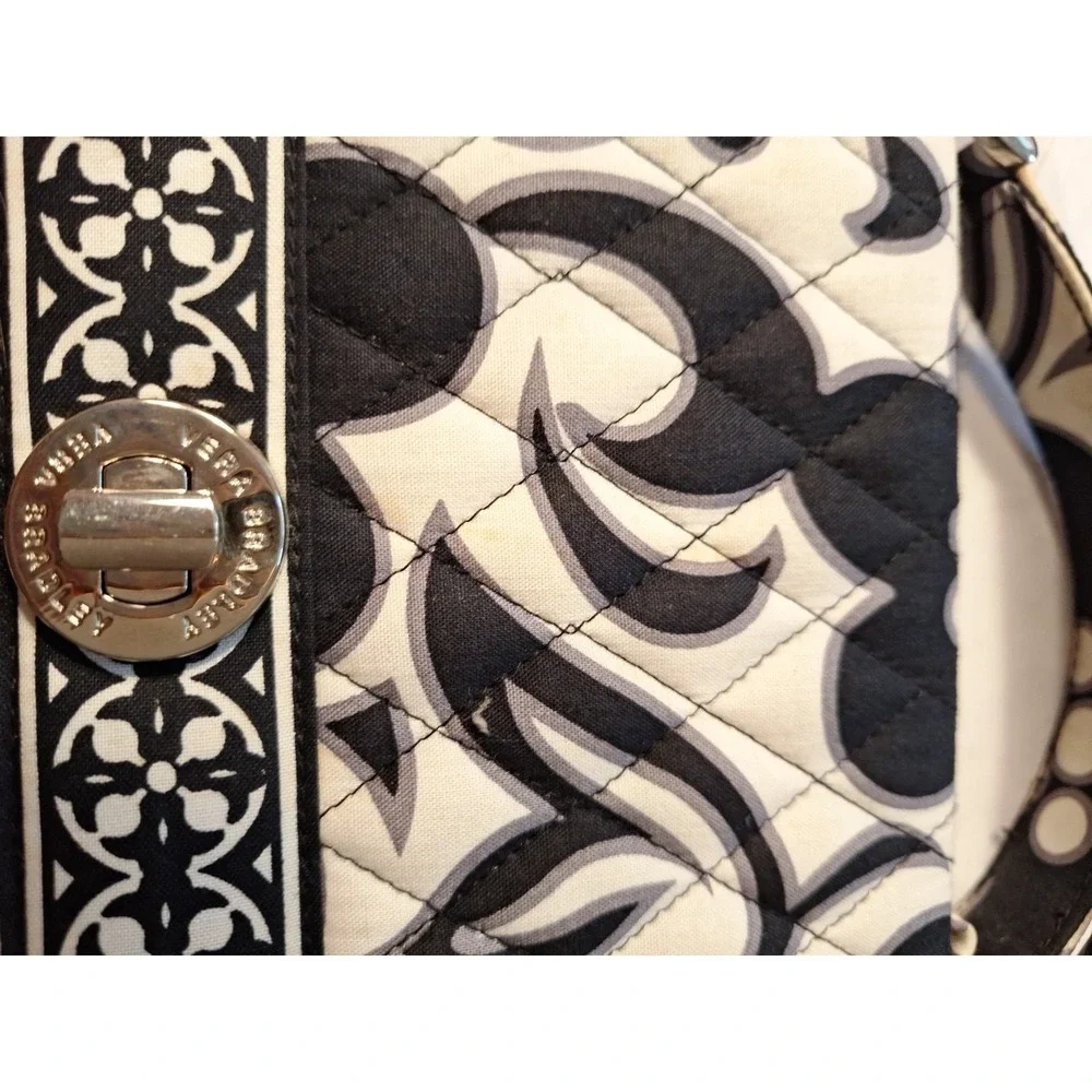 Vera Bradley Black N White Floral Handbag / Shoulder Strap & Hand Held Strap
